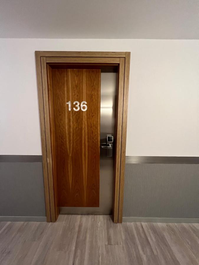 Hotel Duque De Wellington Vitoria-Gasteiz Zewnętrze zdjęcie