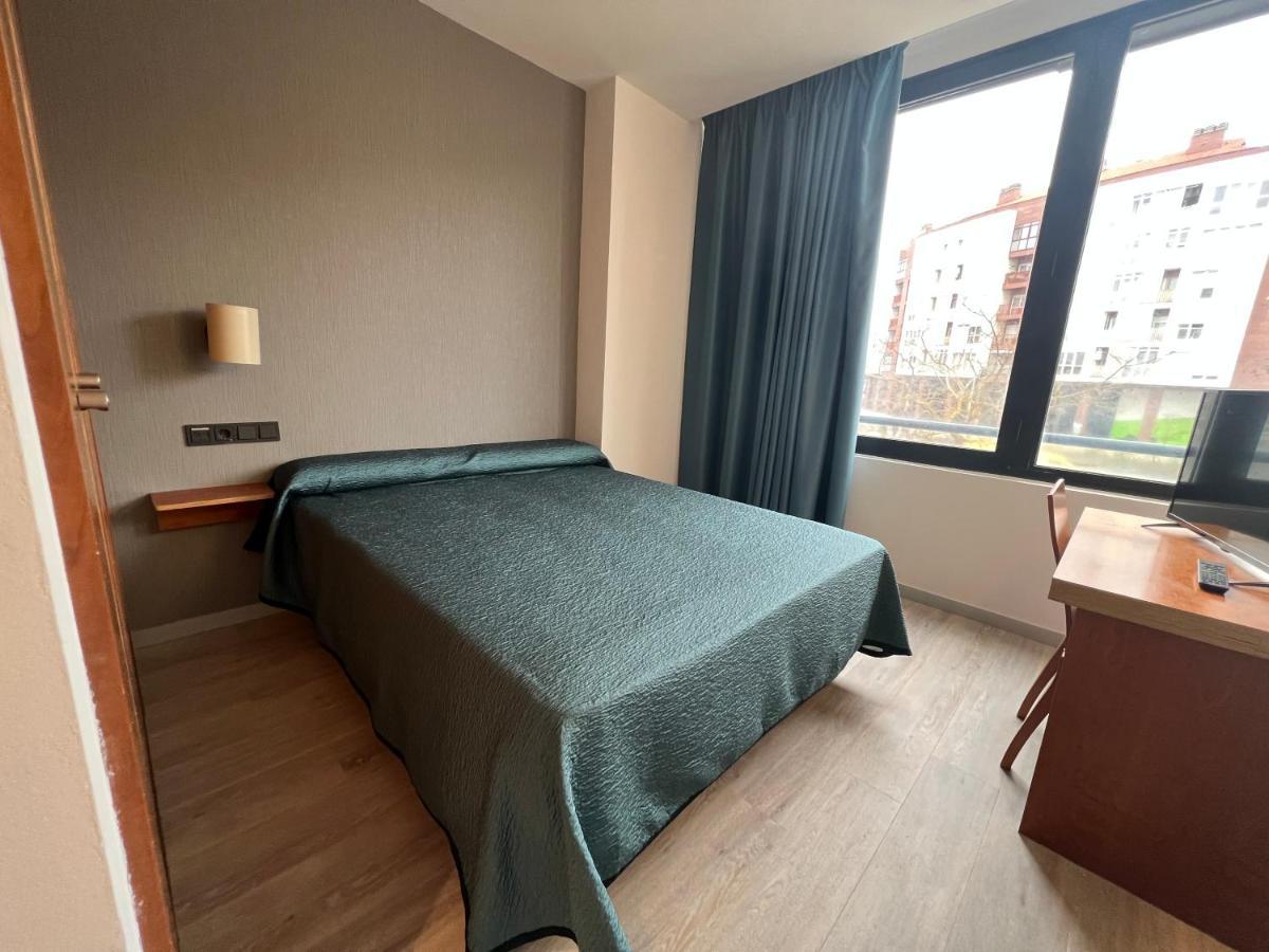 Hotel Duque De Wellington Vitoria-Gasteiz Zewnętrze zdjęcie
