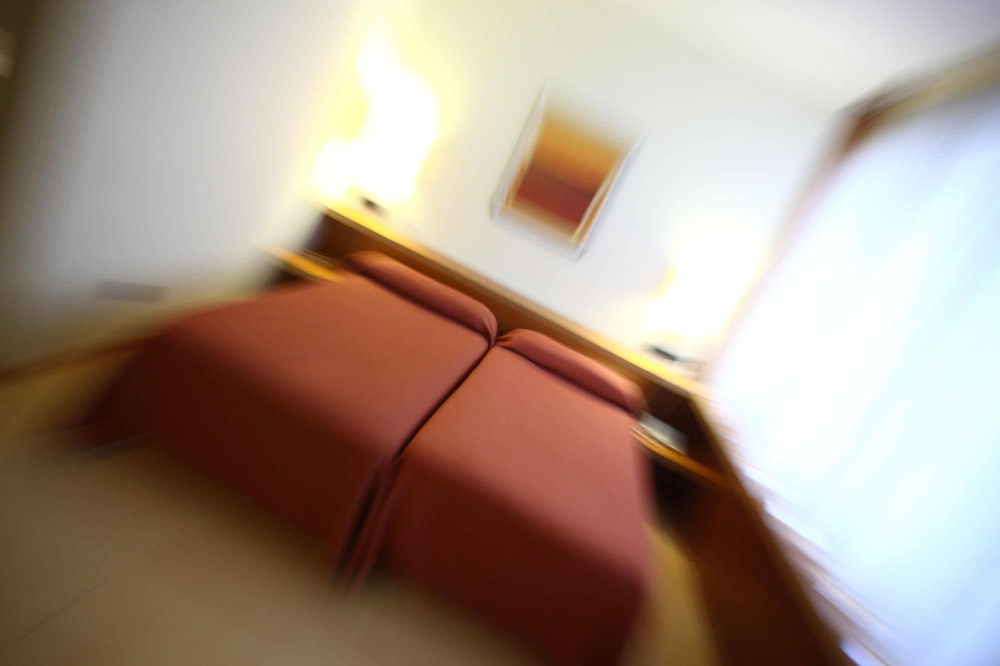 Hotel Duque De Wellington Vitoria-Gasteiz Zewnętrze zdjęcie